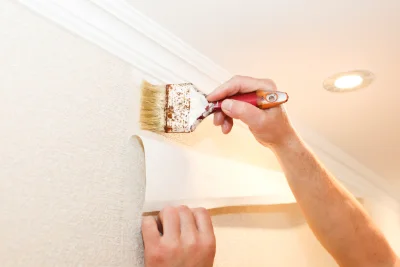 Pose de papier peint à Outrebois — revêtements muraux et toiles de verre